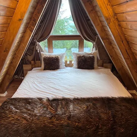 Cabane A-Frame Ceziade Tihuta Piatra Fantanele Exterior photo