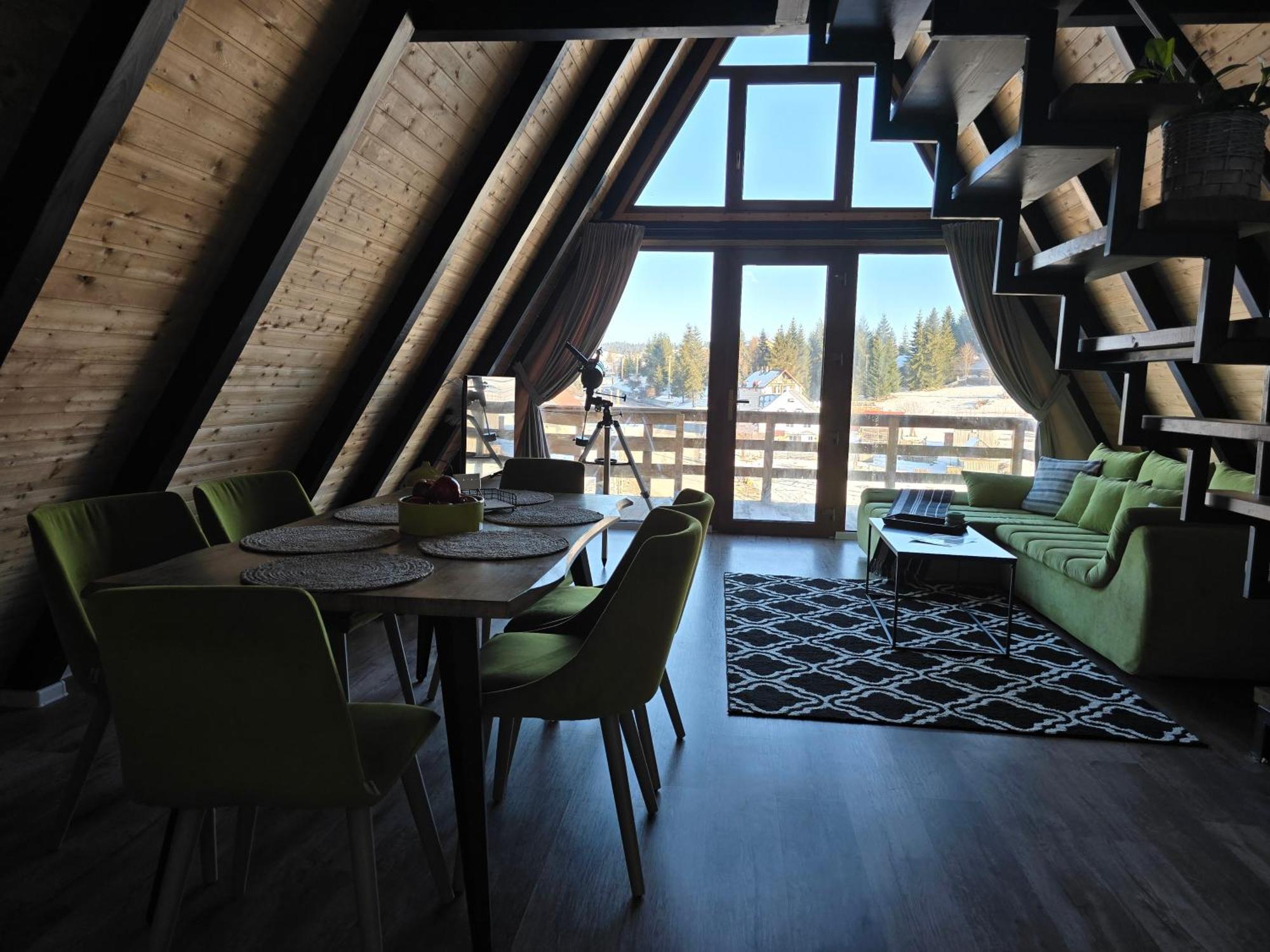 A-frame Ceziade Tihuta Piatra Fantanele