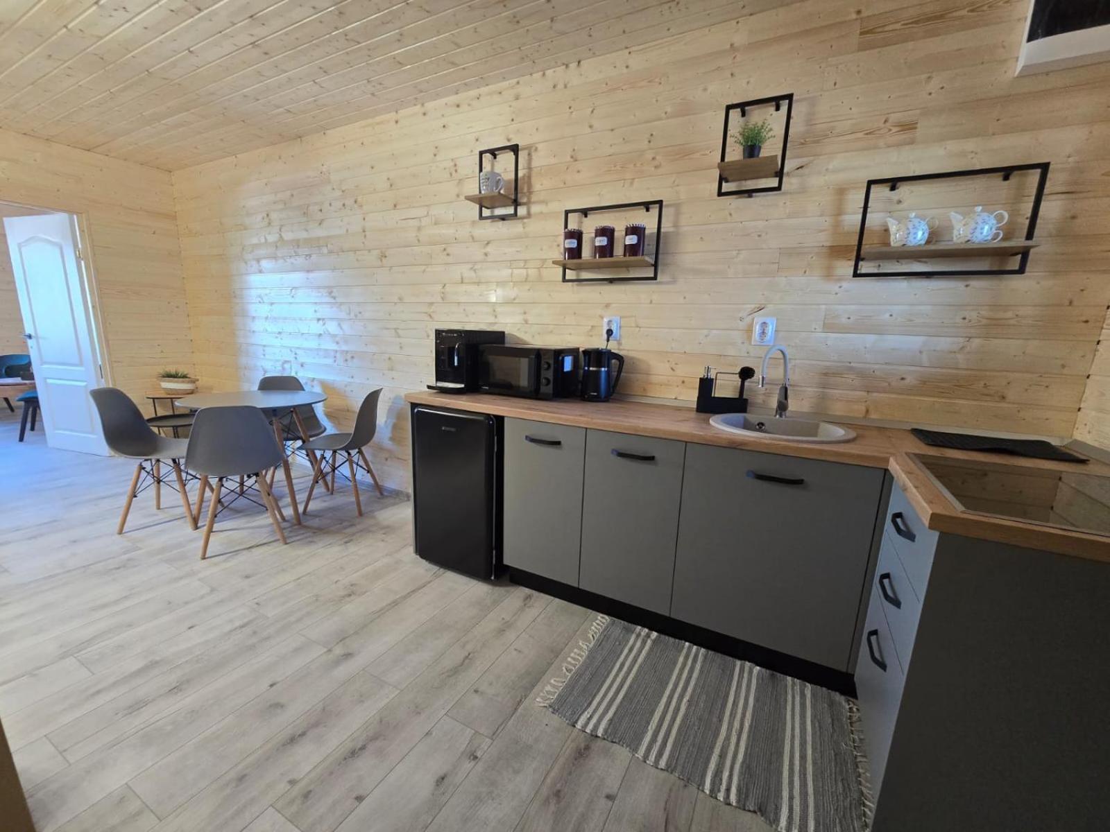 Holiday home A-frame Ceziade Tihuta
