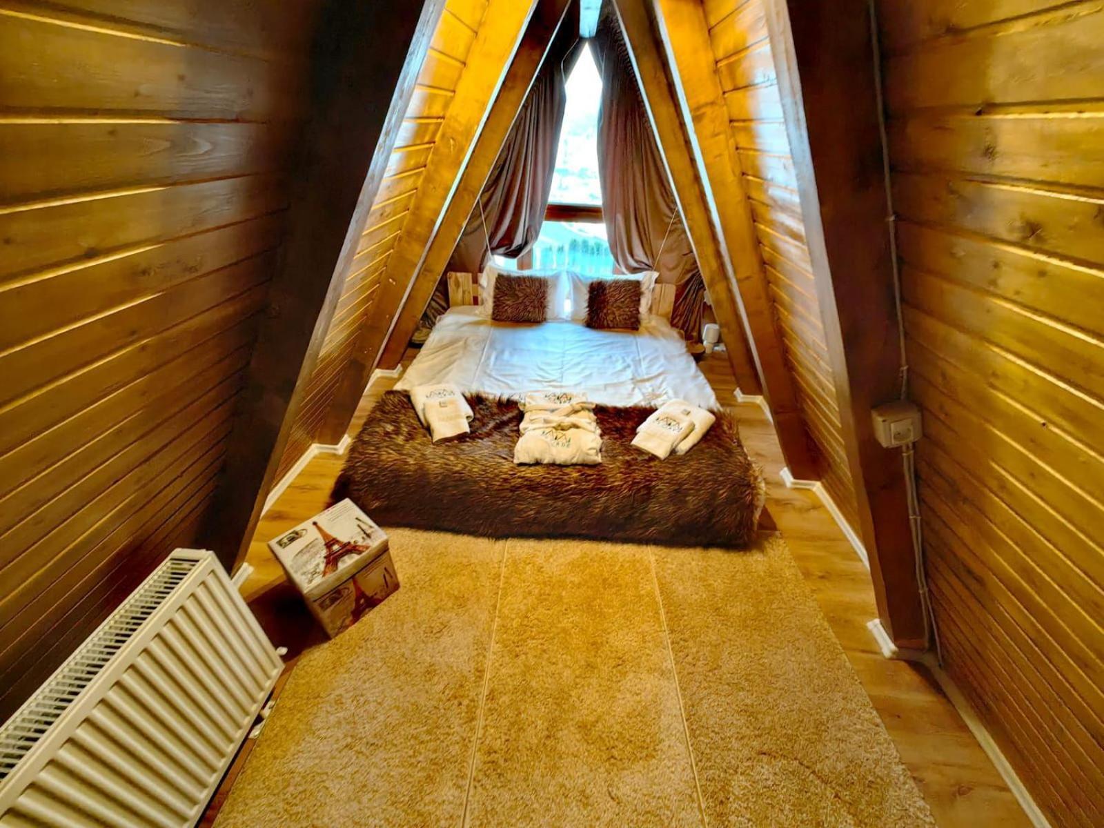 Holiday home A-frame Ceziade Tihuta *